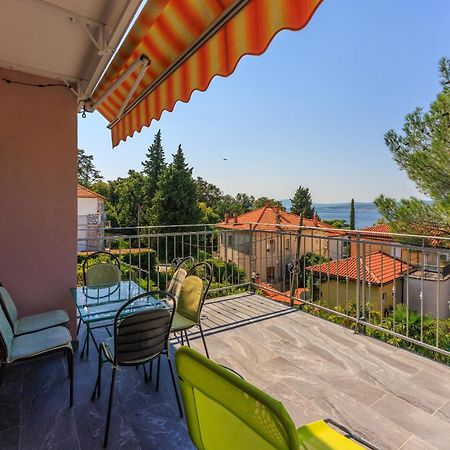 Appartement Jasminka Loncaric à Crikvenica Extérieur photo