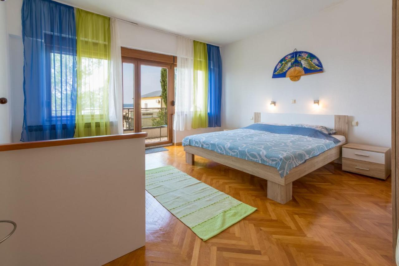Appartement Jasminka Loncaric à Crikvenica Extérieur photo